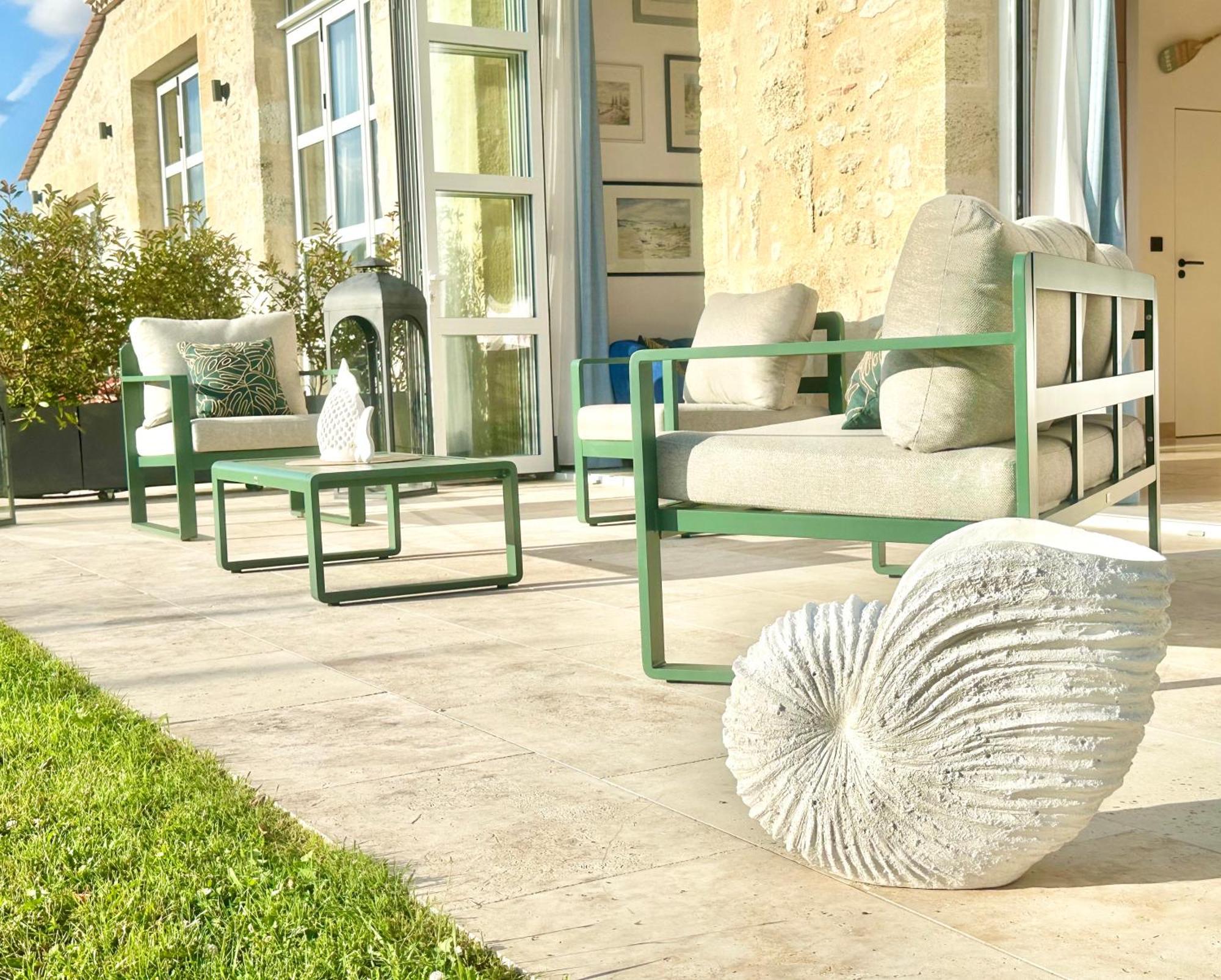 Chateau De Lafont Suites Saint-Vivien  Екстериор снимка