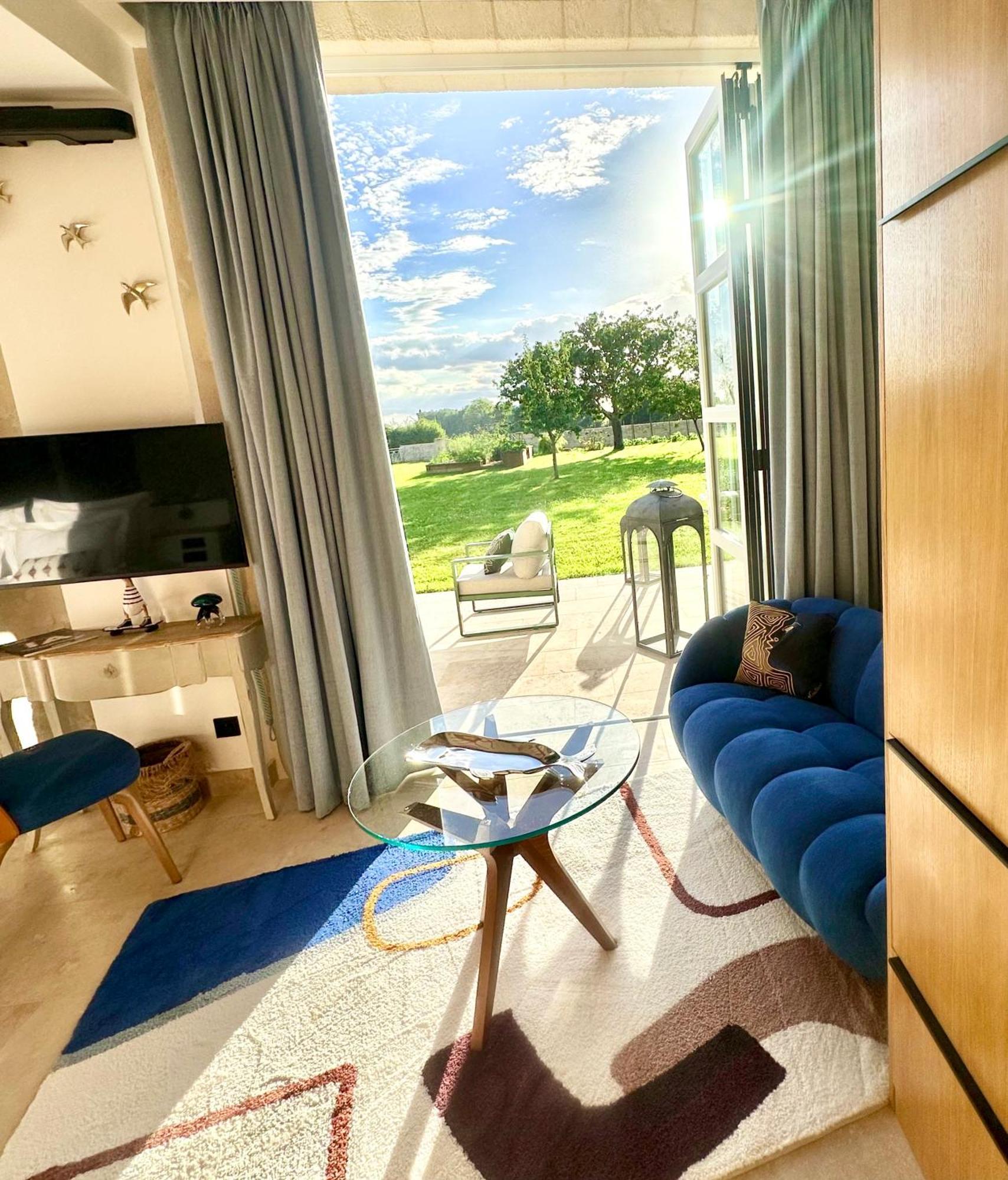 Chateau De Lafont Suites Saint-Vivien  Екстериор снимка