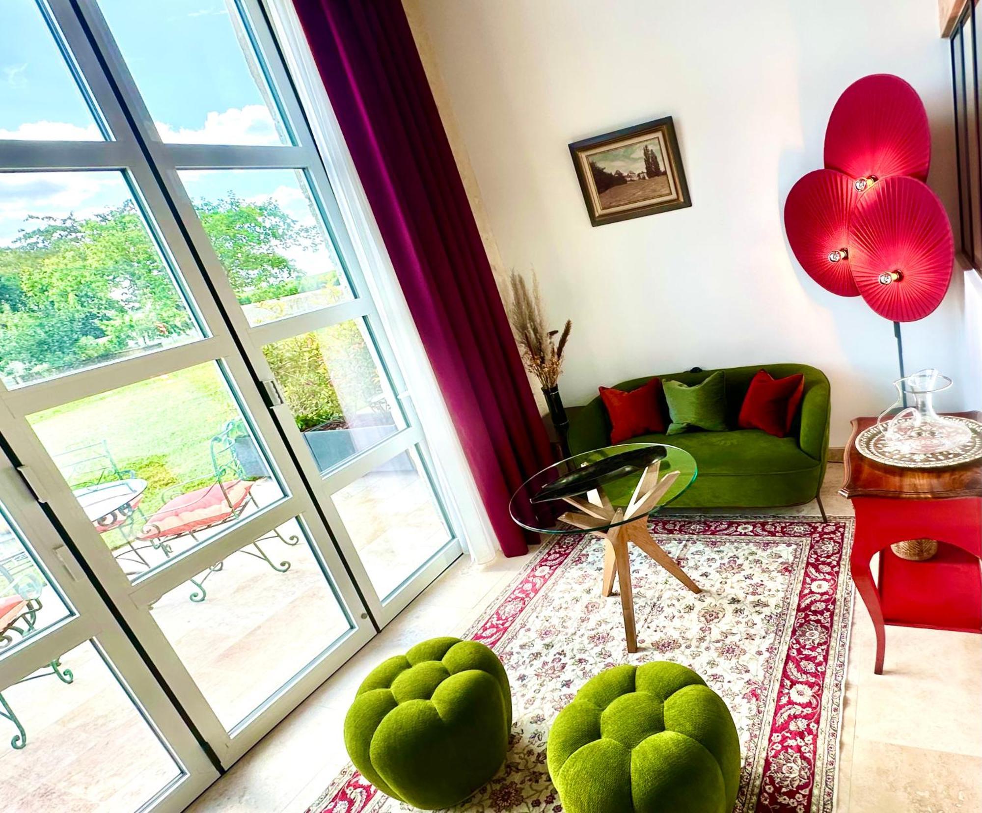 Chateau De Lafont Suites Saint-Vivien  Екстериор снимка