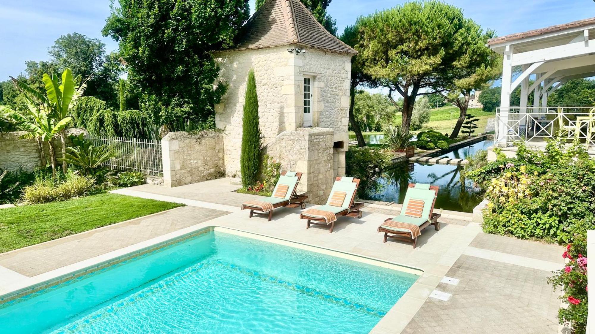 Chateau De Lafont Suites Saint-Vivien  Екстериор снимка
